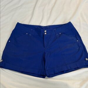 I.N.C. Women's Blue stretch Shorts Sz:8 “cute”